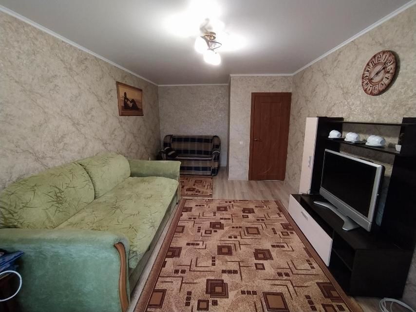 Апартаменты Однокомнатная ЕВРО квартира Мариуполь-16